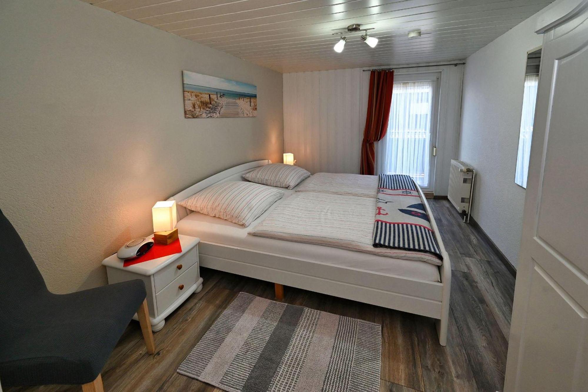 Haus-Karin-Ferienwohnung-2 ビューズム エクステリア 写真