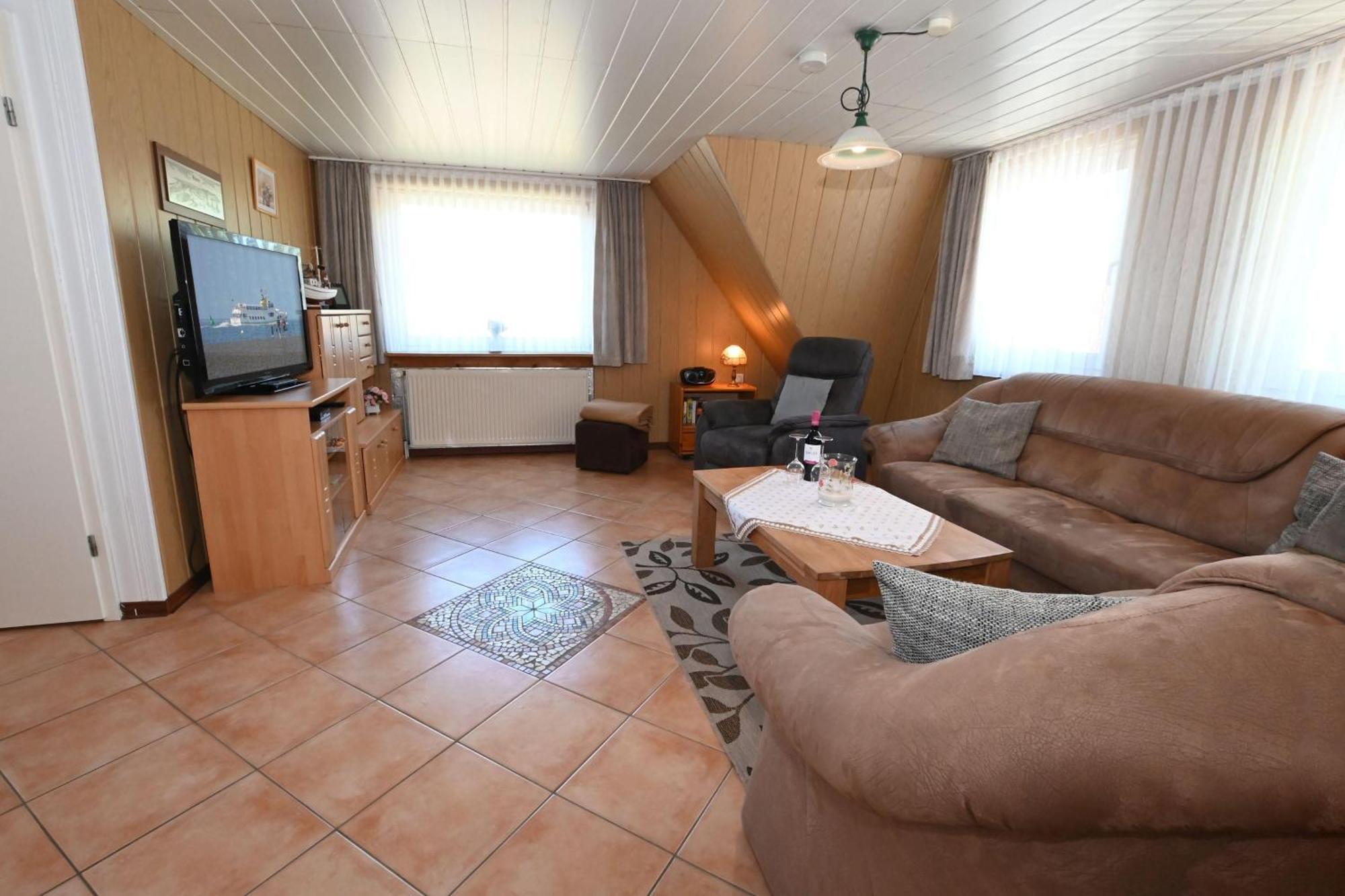 Haus-Karin-Ferienwohnung-2 ビューズム エクステリア 写真